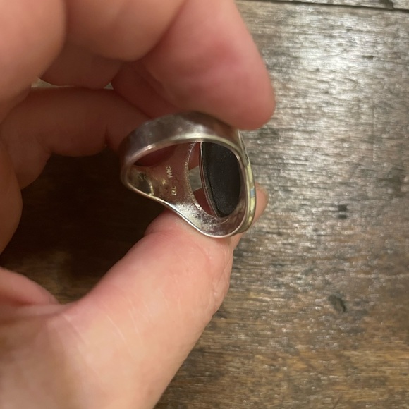 Vintage sterling silver and onyx ring/sold - Picture 4 of 4
